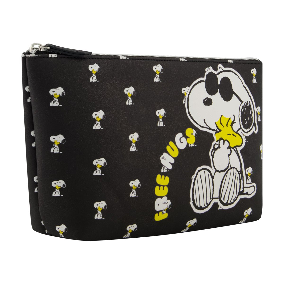 Snoopy Free Hugs Travel Cosmetic Bag